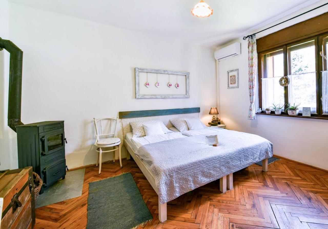 Apartmán Halhaza Vendeghaz Sirok Exteriér fotografie