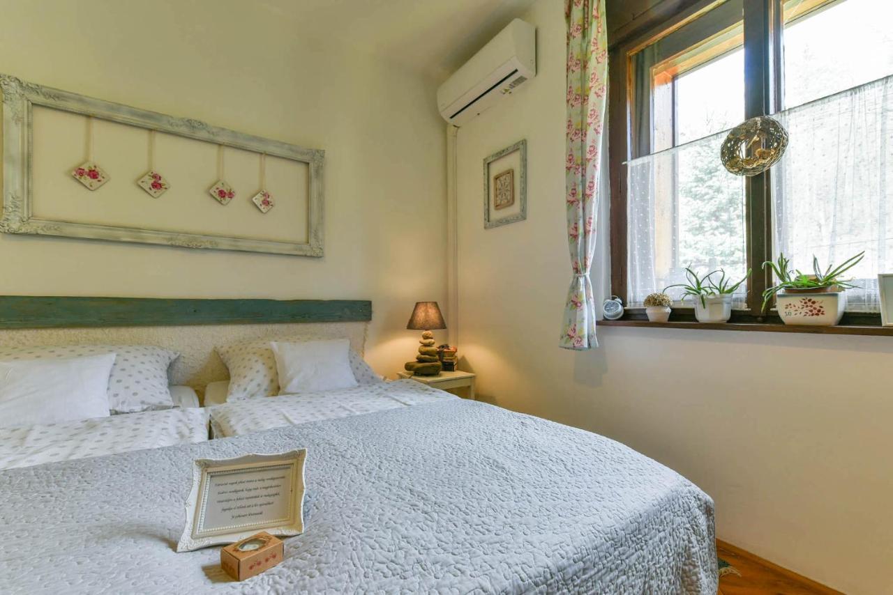Apartmán Halhaza Vendeghaz Sirok Exteriér fotografie
